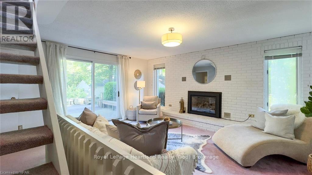 27 Bluewater Drive, Goderich, Ontario  N7A 3X8 - Photo 25 - X10780350