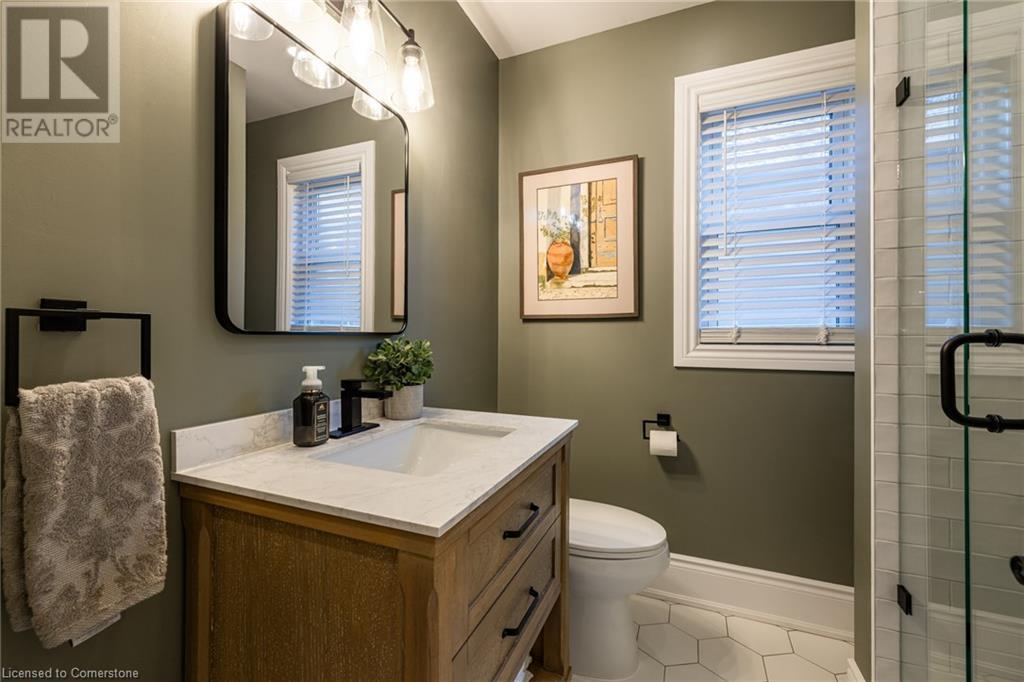 182 Huxley Avenue S, Hamilton, Ontario  L8K 2R3 - Photo 10 - 40687625