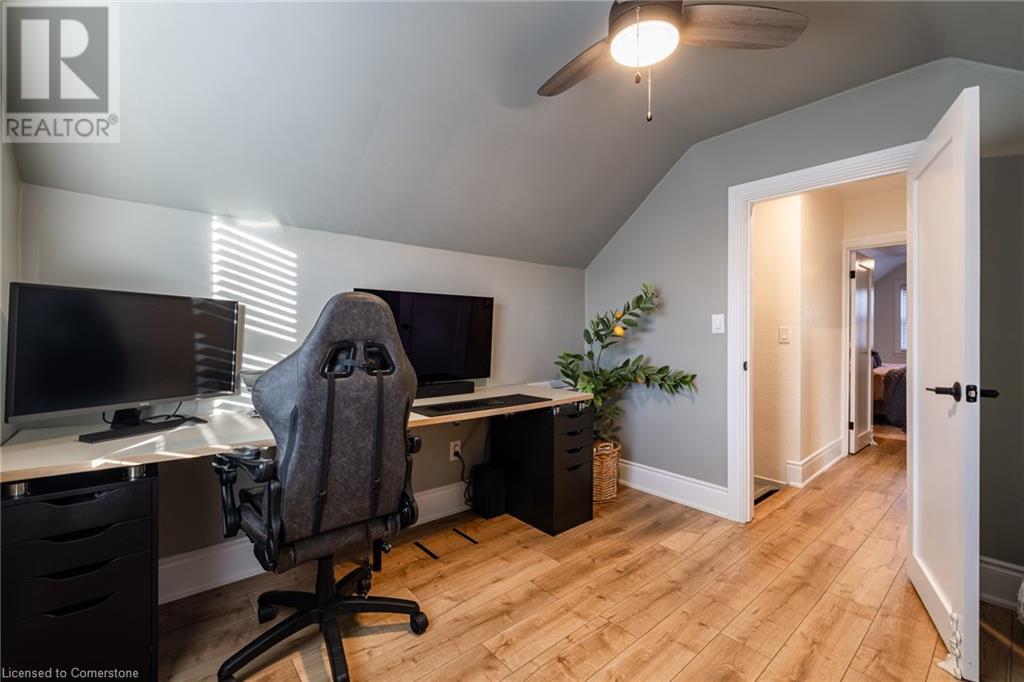 182 Huxley Avenue S, Hamilton, Ontario  L8K 2R3 - Photo 19 - 40687625