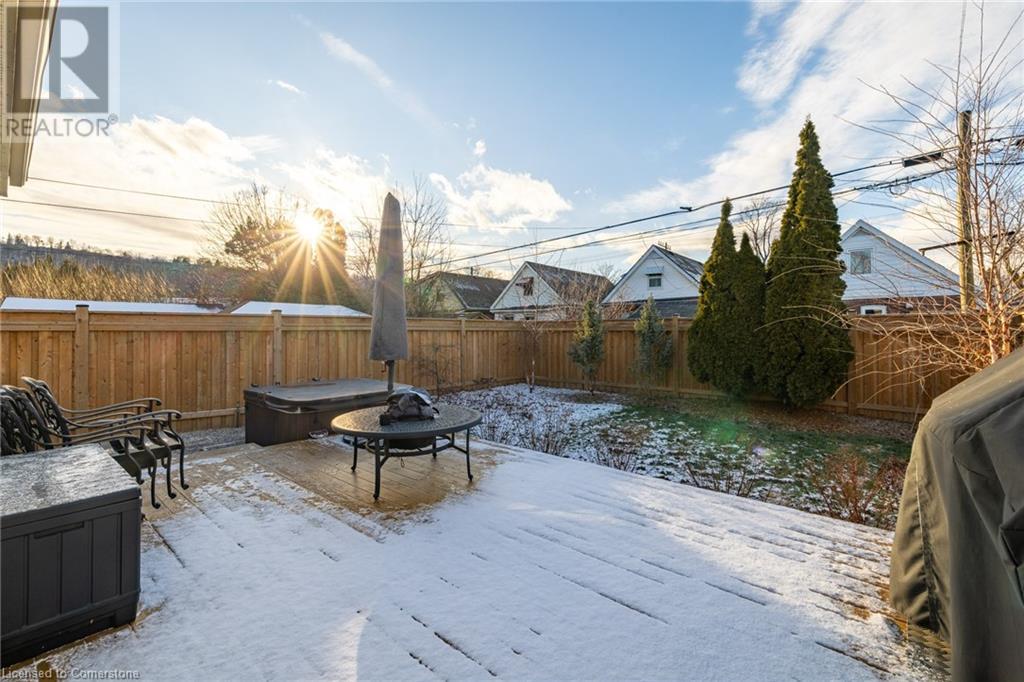 182 Huxley Avenue S, Hamilton, Ontario  L8K 2R3 - Photo 22 - 40687625