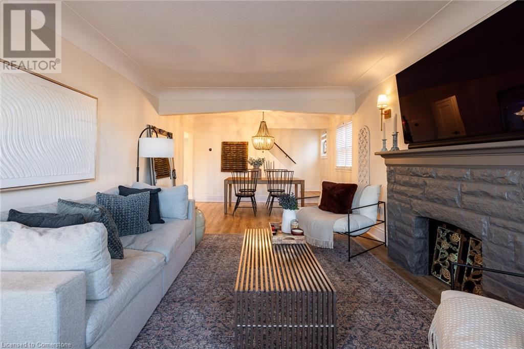 182 Huxley Avenue S, Hamilton, Ontario  L8K 2R3 - Photo 5 - 40687625