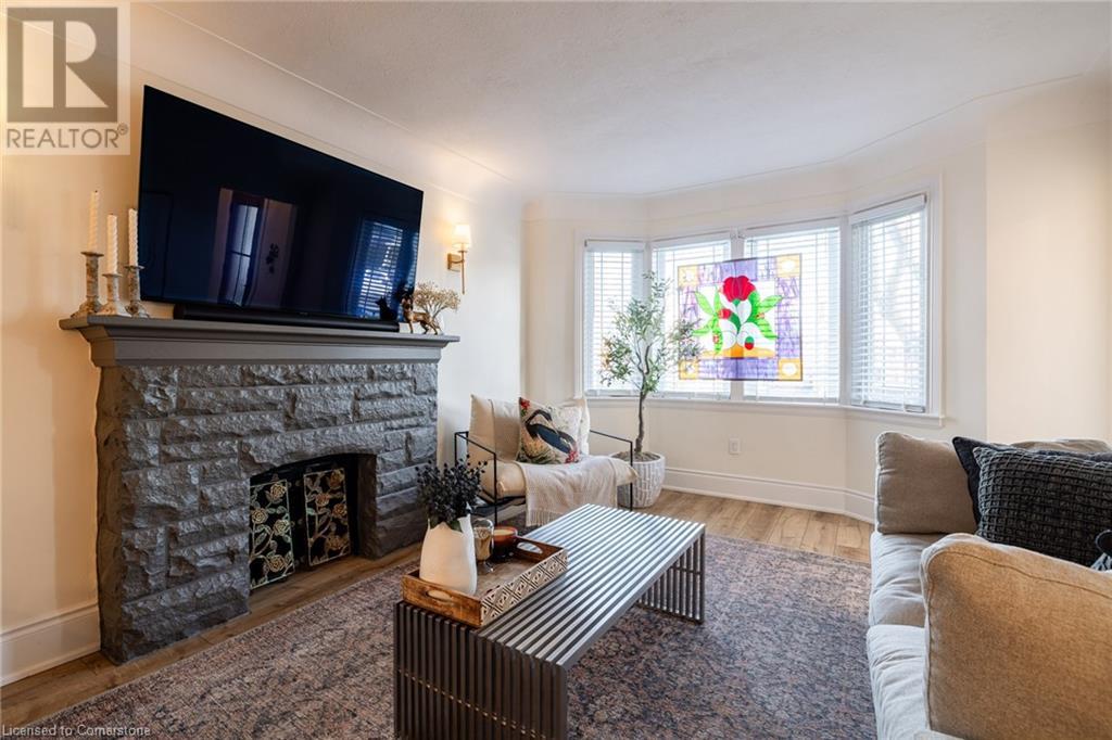 182 Huxley Avenue S, Hamilton, Ontario  L8K 2R3 - Photo 6 - 40687625