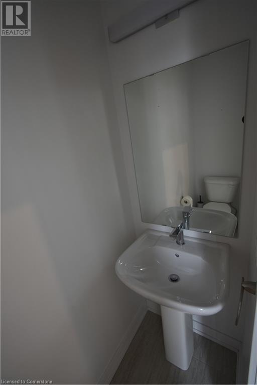 1121 Cooke Boulevard Unit# 26, Burlington, Ontario  L7T 0C3 - Photo 7 - 40687232