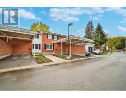 4 - 403 KEATS WAY, Waterloo, Ontario