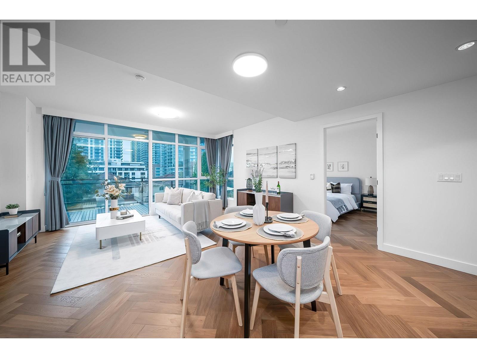 305 458 W 63RD AVENUE, Vancouver