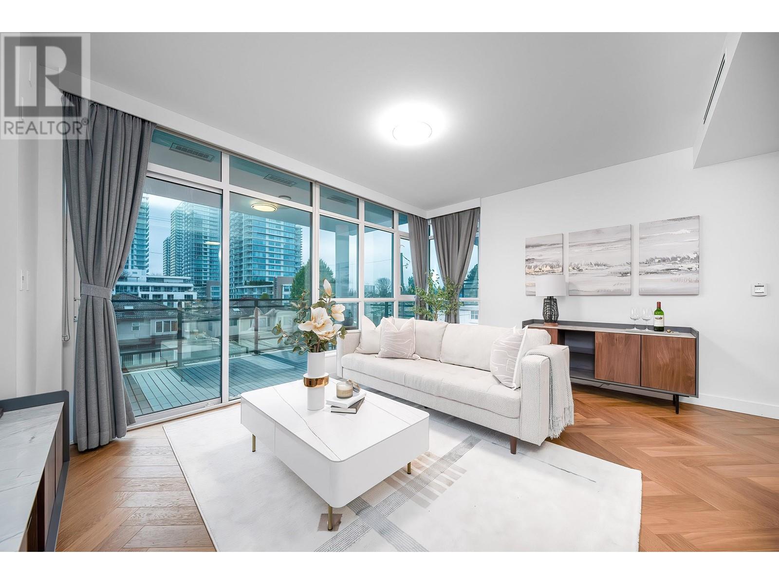 Listing Picture 3 of 37 : 305 458 W 63RD AVENUE, Vancouver / 溫哥華 - 魯藝地產 Yvonne Lu Group - MLS Medallion Club Member