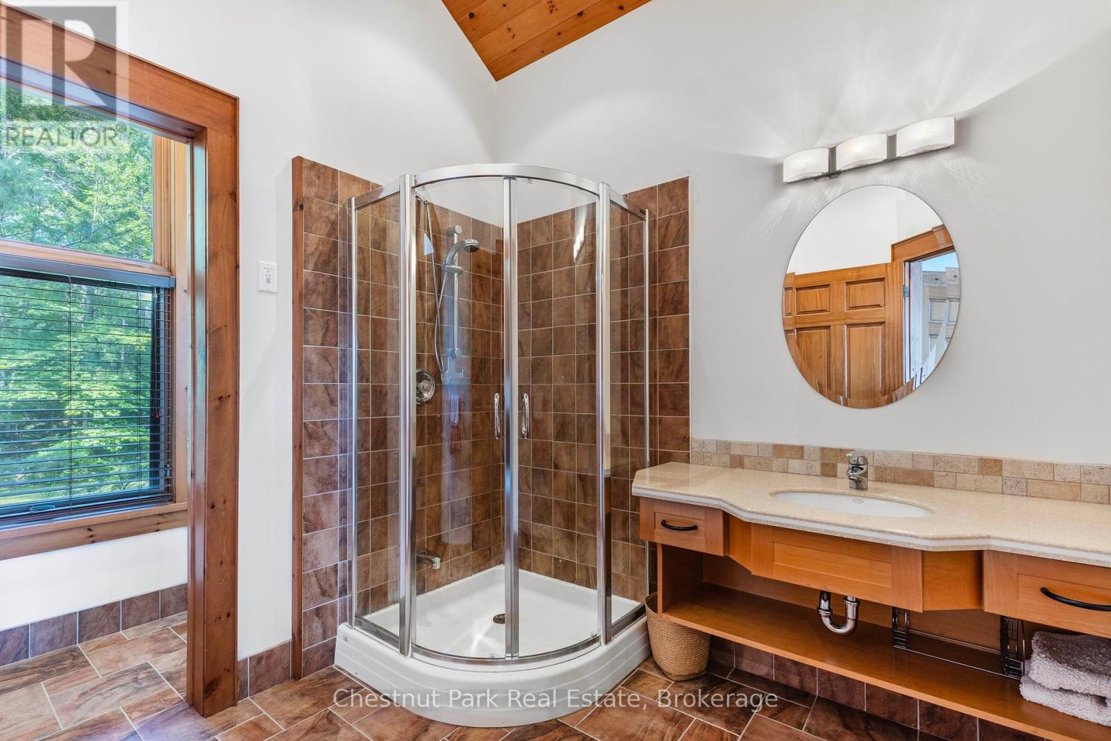 1335 Narrows Road N, Gravenhurst, Ontario  P1P 1R2 - Photo 16 - X11907300