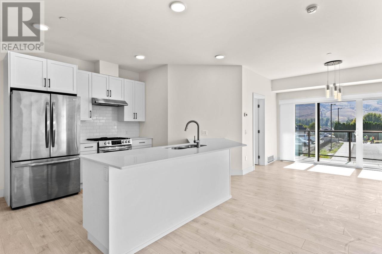 651 DUNES Drive Unit# 102, kamloops, British Columbia V2B8M8