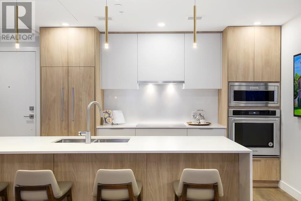 Property at 460 NICOLA Street Unit# 805 image 4