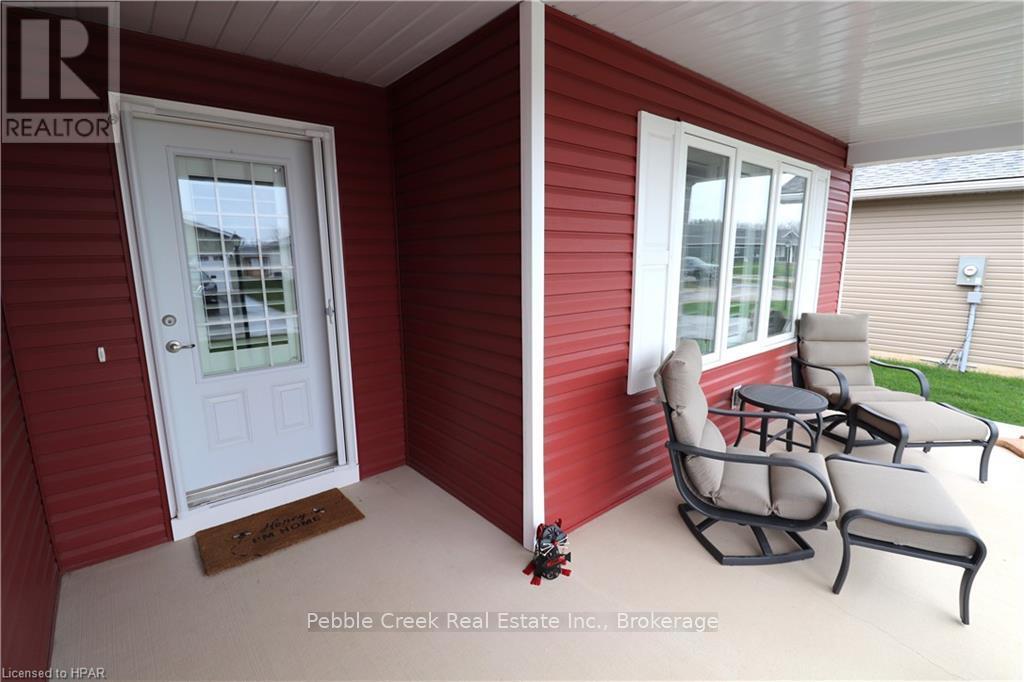 88 Huron Heights Drive, Ashfield-Colborne-Wawanosh, Ontario  N7A 0C1 - Photo 5 - X10779938