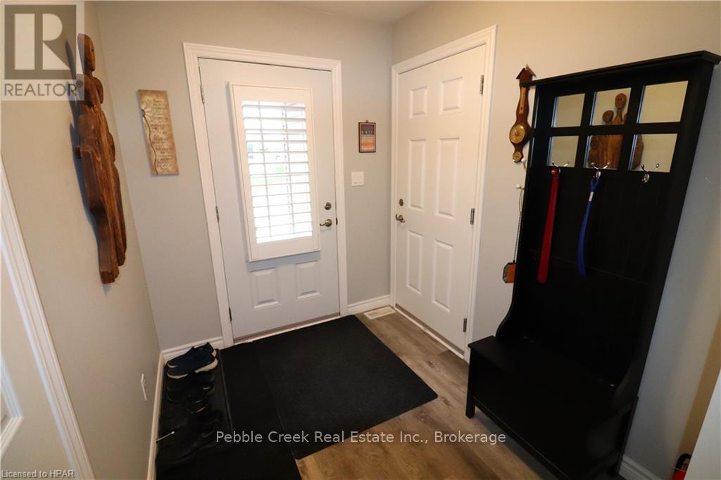 88 Huron Heights Drive, Ashfield-Colborne-Wawanosh, Ontario  N7A 0C1 - Photo 6 - X10779938