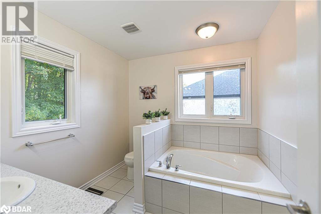 27 Atlantis Drive, Orillia, Ontario  L3V 8L4 - Photo 13 - 40687654