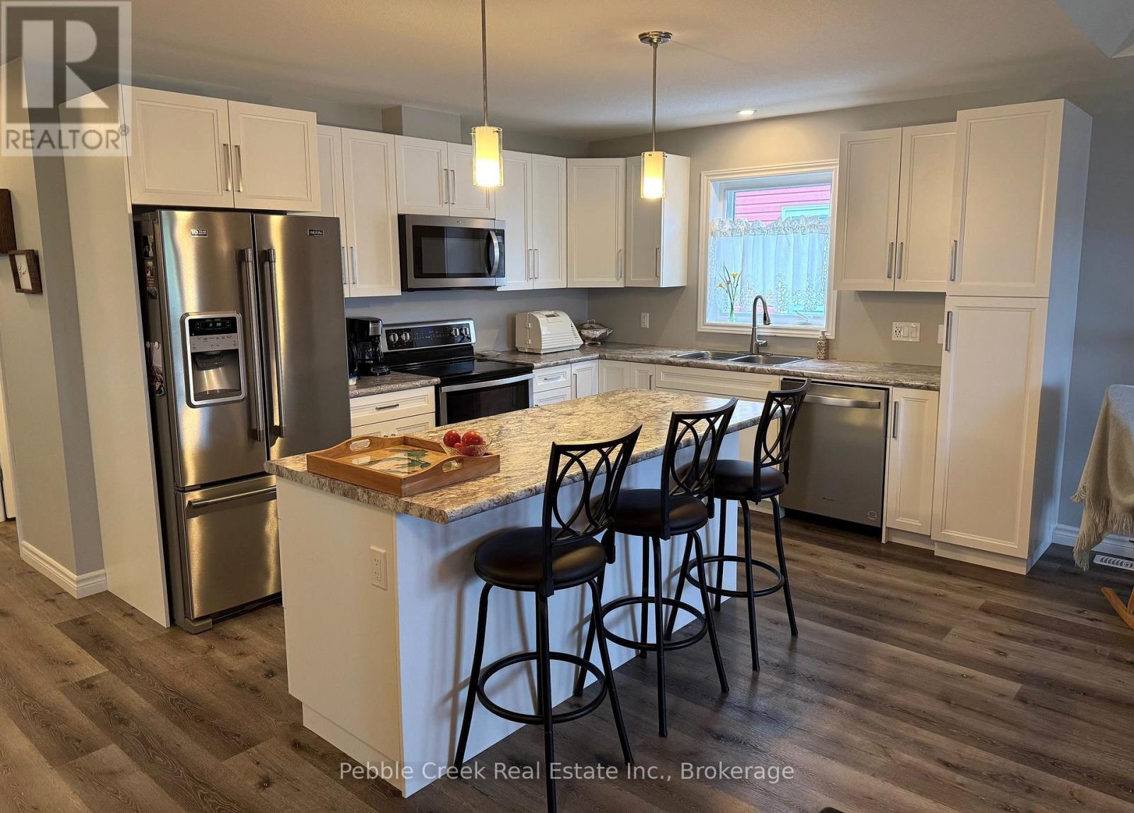 86 Huron Heights Drive, Ashfield-Colborne-Wawanosh, Ontario  N7A 0C1 - Photo 7 - X11907339