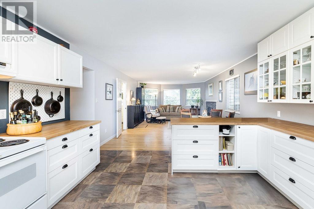 87 Monroe Road, Gibsons, British Columbia V0N 1V6 - Photo 22 - R2952485