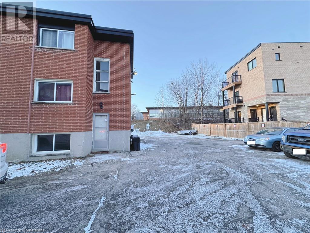 281 Lorne Avenue, Kitchener, Ontario  N2M 3Y9 - Photo 2 - 40687222