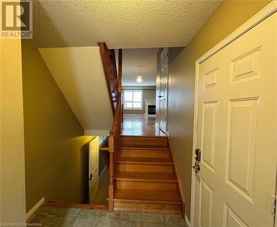 123 Frances Avenue, Stoney Creek, Ontario  L8E 6A3 - Photo 19 - 40687663