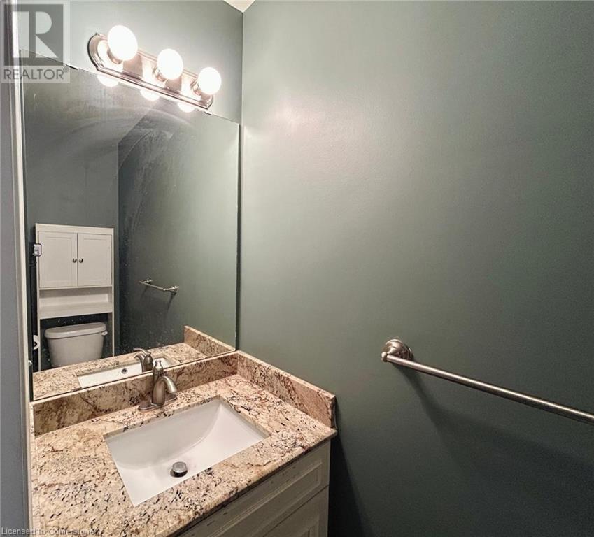 123 Frances Avenue, Stoney Creek, Ontario  L8E 6A3 - Photo 8 - 40687663