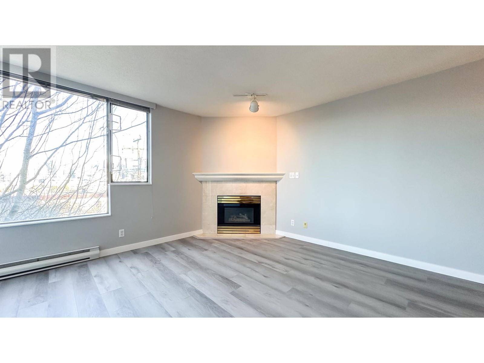 302 2438 Heather Street, Vancouver, British Columbia  V5Z 3H9 - Photo 5 - R2952266