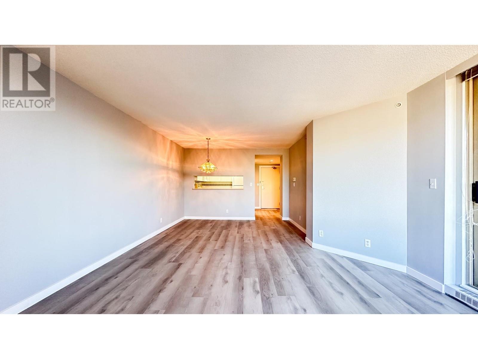 302 2438 Heather Street, Vancouver, British Columbia  V5Z 3H9 - Photo 2 - R2952266