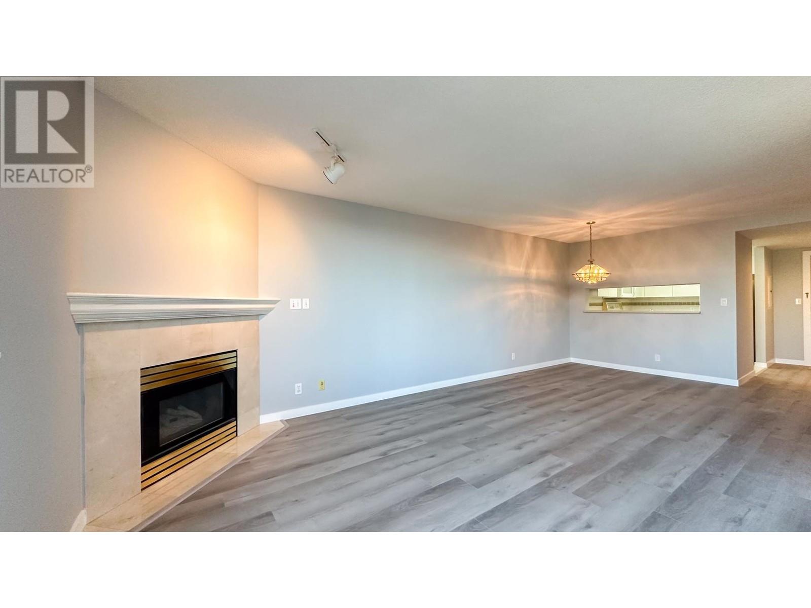 302 2438 Heather Street, Vancouver, British Columbia  V5Z 3H9 - Photo 4 - R2952266