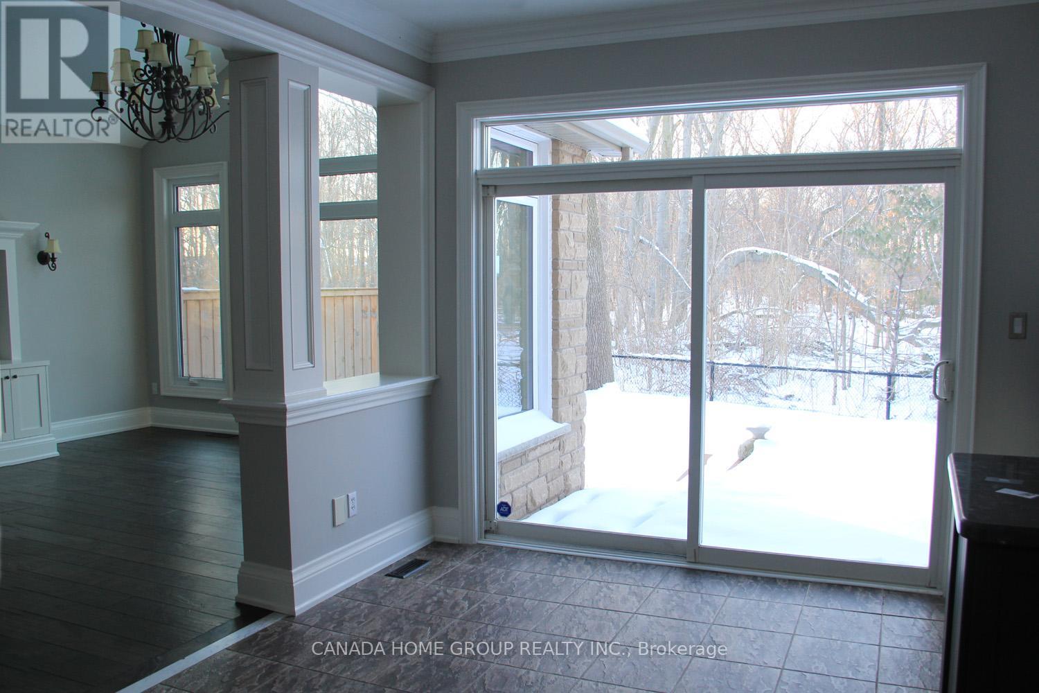 Property at 129 CREEK PATH AVENUE N image 3