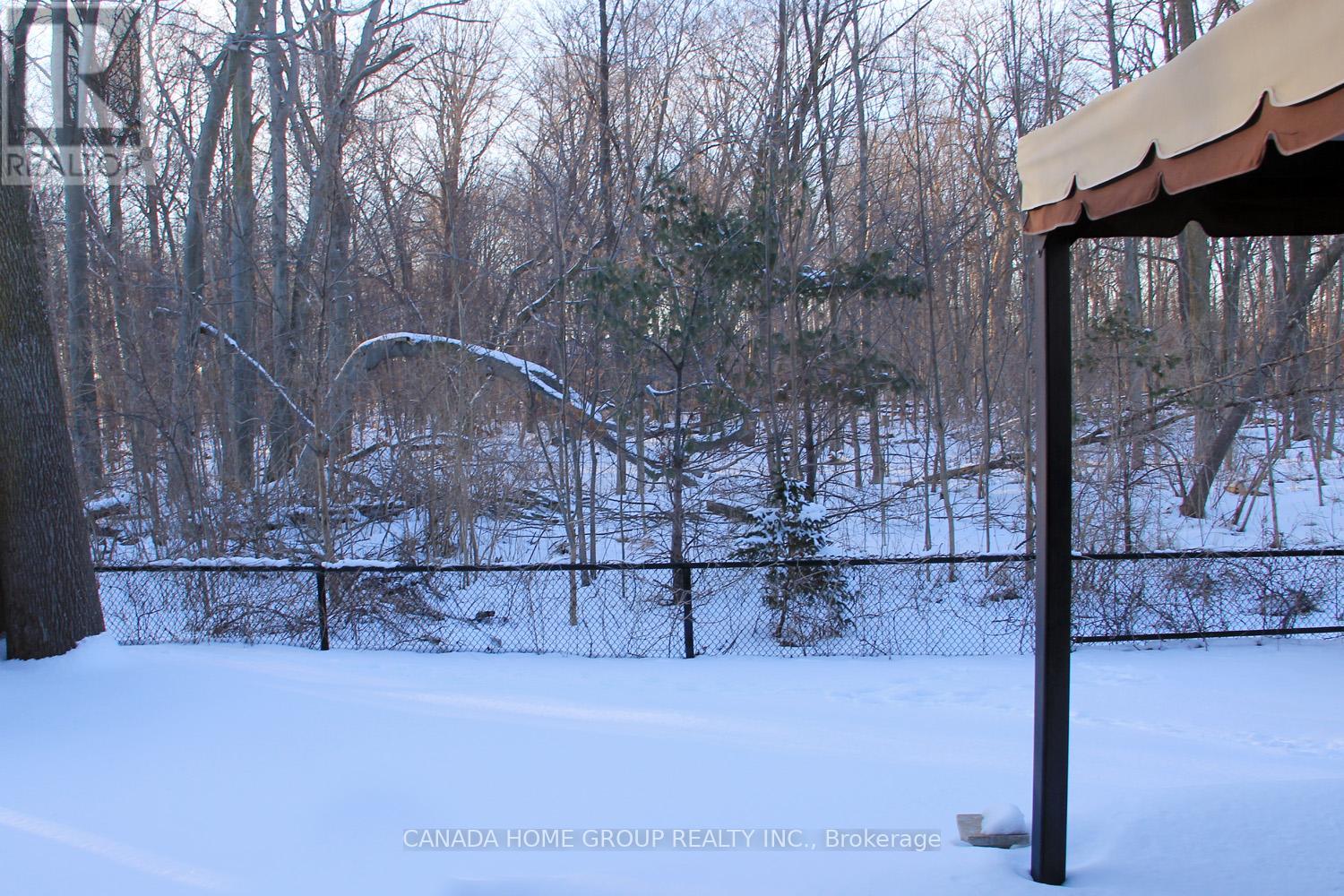 Property at 129 CREEK PATH AVENUE N image 4