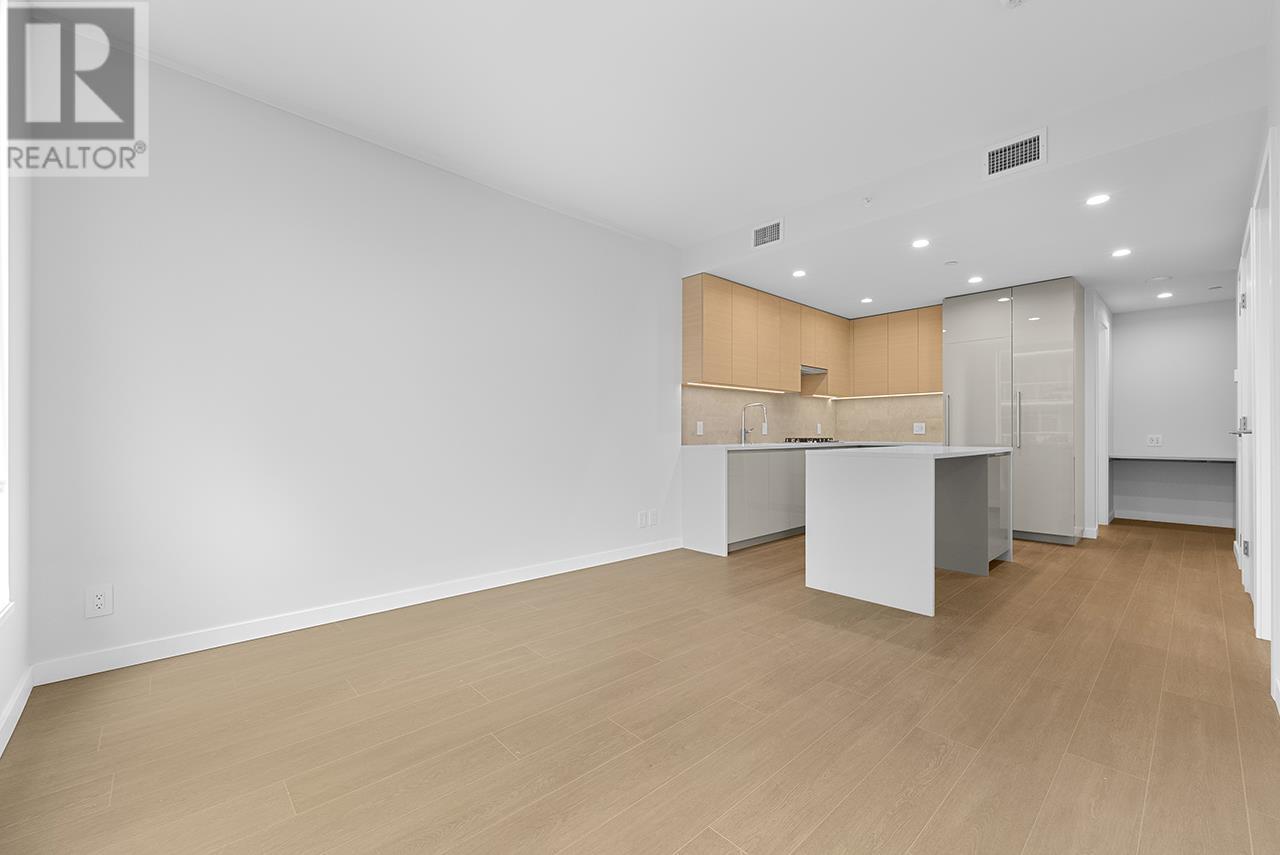 Property at 1612 2108 GILMORE AVENUE image 4