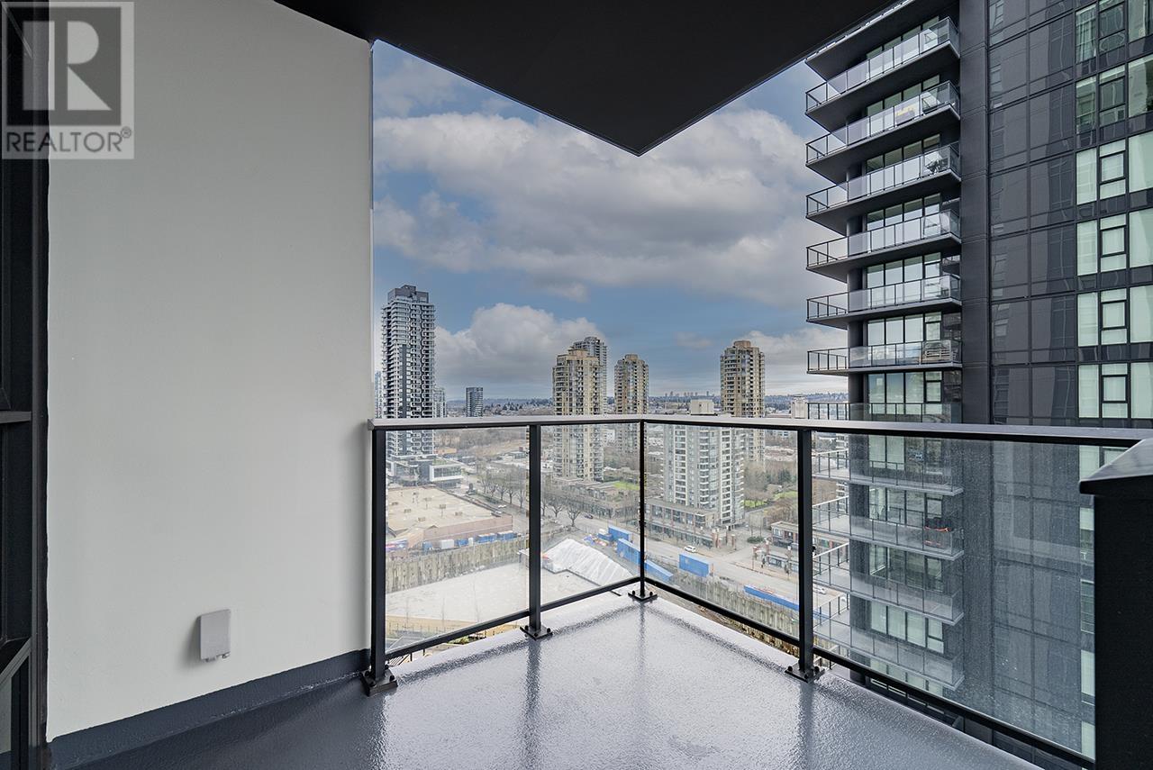 Listing Picture 14 of 40 : 1612 2108 GILMORE AVENUE, Burnaby / 本拿比 - 魯藝地產 Yvonne Lu Group - MLS Medallion Club Member