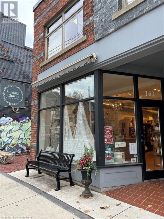 162 Locke Street S, Hamilton, Ontario  L8P 4A9 - Photo 2 - 40687387