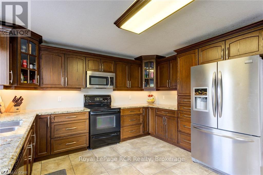 132 Schmidt Drive, Wellington North, Ontario  N0G 1A0 - Photo 13 - X11907485
