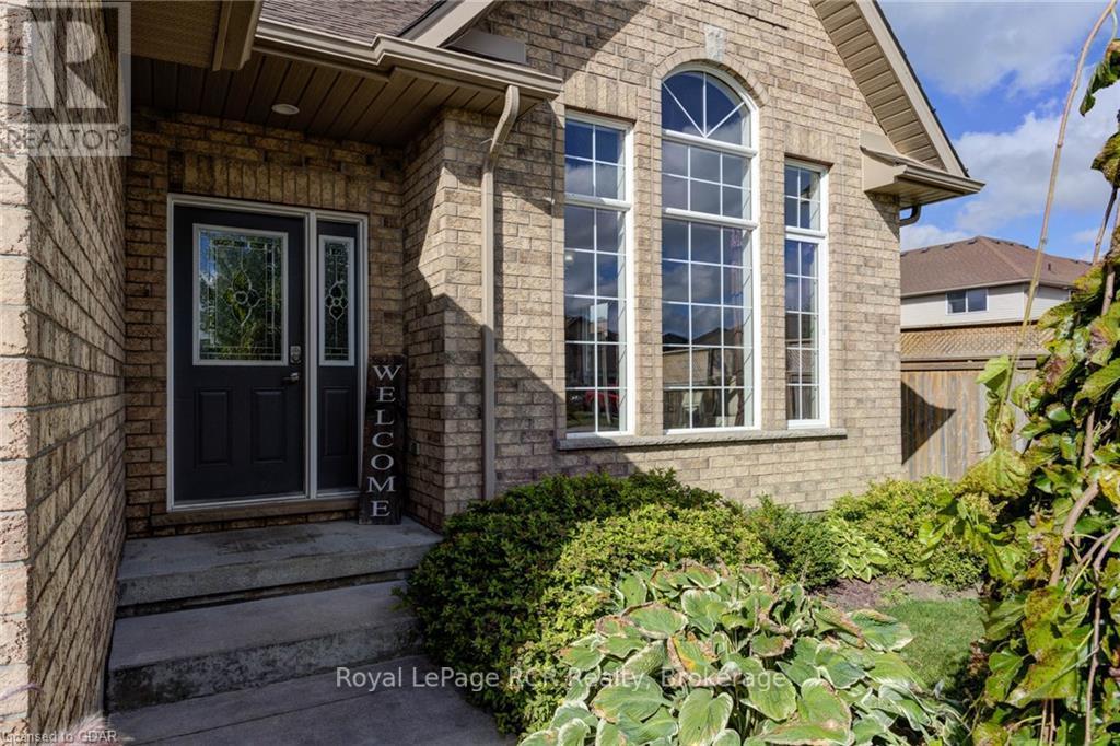 132 Schmidt Drive, Wellington North, Ontario  N0G 1A0 - Photo 3 - X11907485