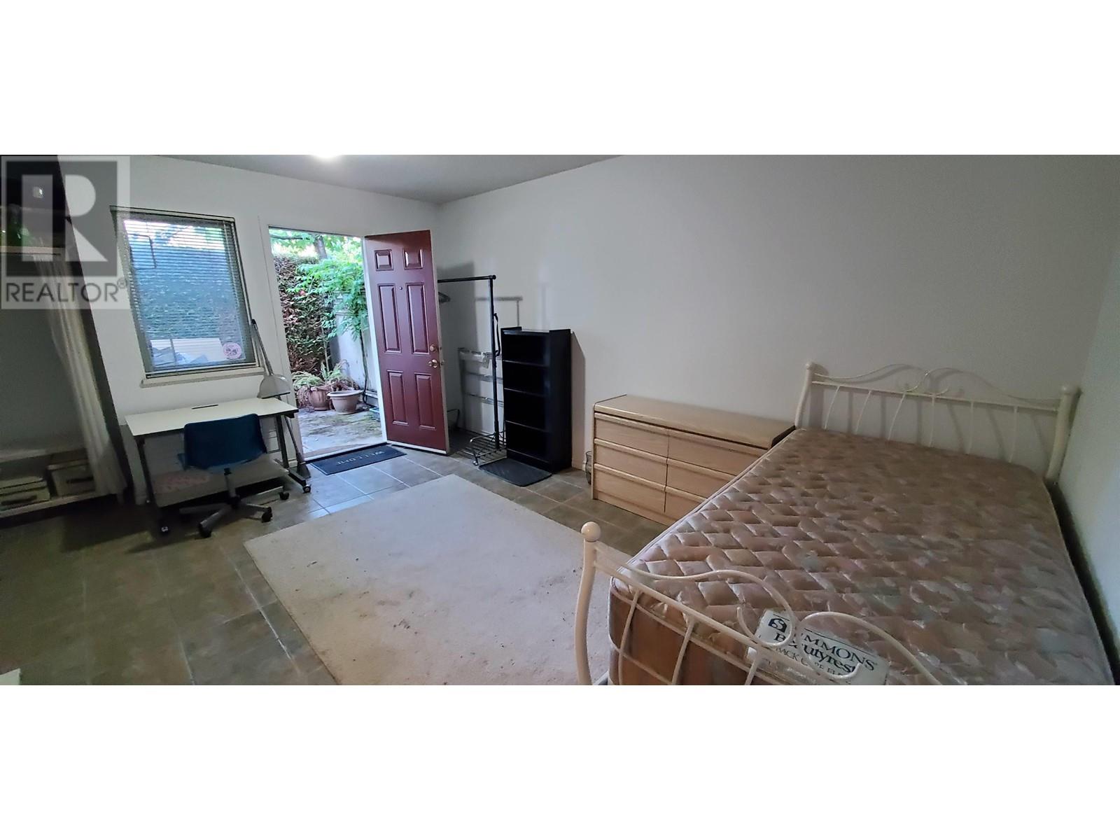 Room In Shared 12331 Mcneely Drive, Richmond, British Columbia  V6V 2S3 - Photo 10 - R2952505