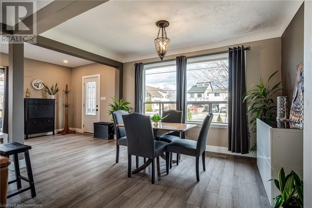 752 Beach Boulevard, Hamilton, Ontario  L8H 6Y9 - Photo 8 - 40686815