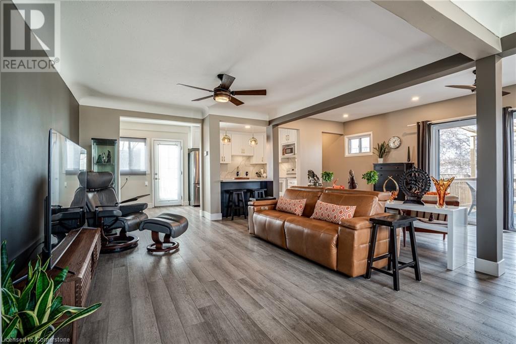 752 Beach Boulevard, Hamilton, Ontario  L8H 6Y9 - Photo 10 - 40686815