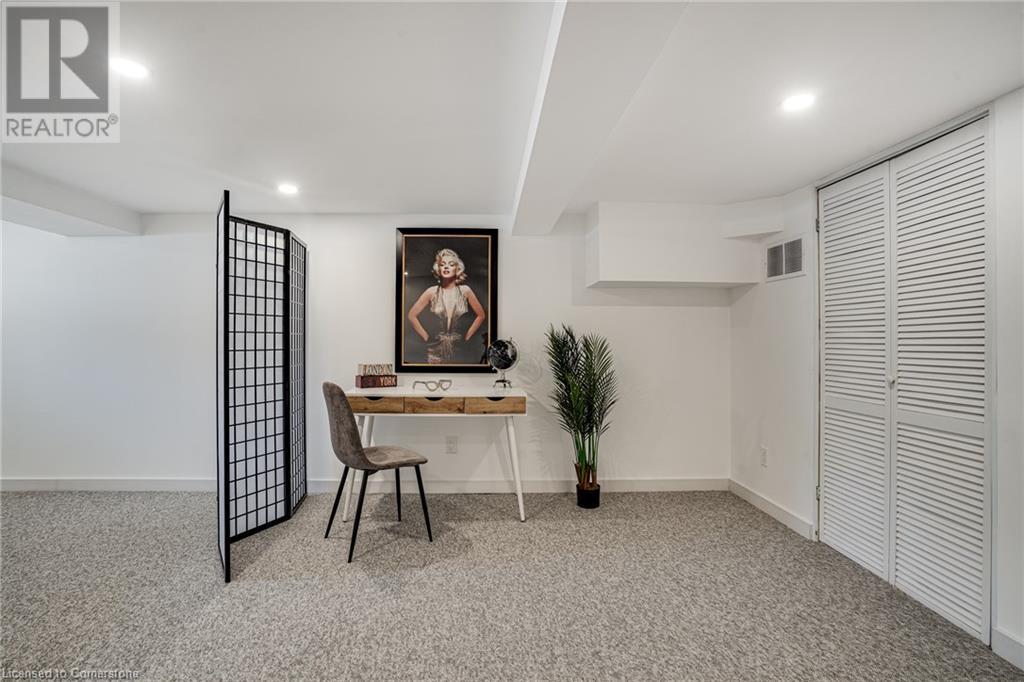 752 Beach Boulevard, Hamilton, Ontario  L8H 6Y9 - Photo 45 - 40686815