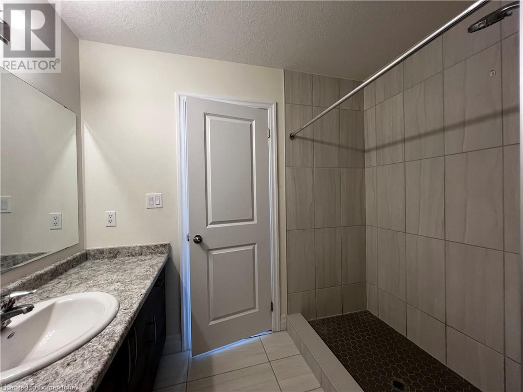 47 Wilkinson Avenue, Cambridge, Ontario  N1S 0C5 - Photo 26 - 40687433