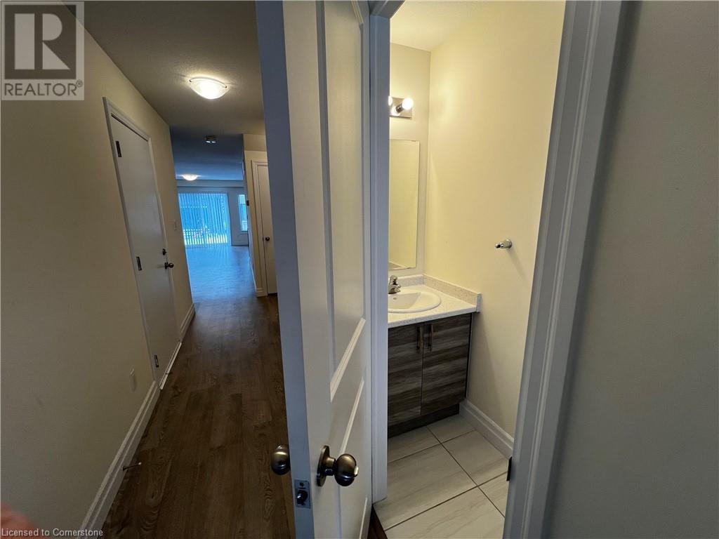 47 Wilkinson Avenue, Cambridge, Ontario  N1S 0C5 - Photo 6 - 40687433