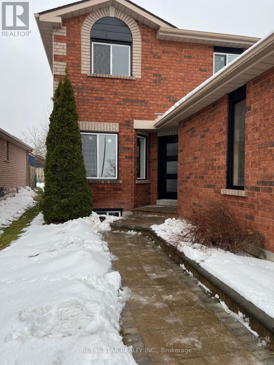 Property at 105 LOUGHEED ROAD E image 3