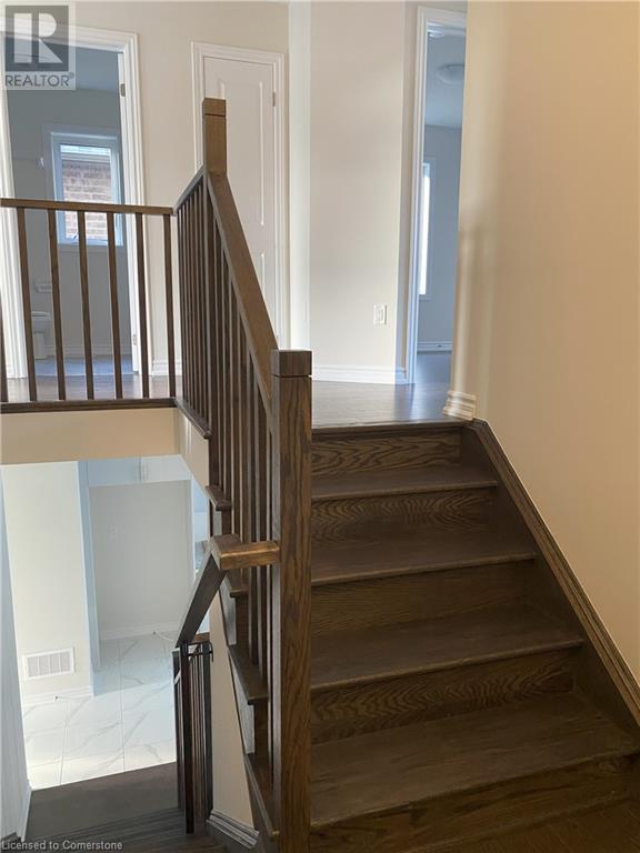 48 Prudhoe Terrace, Barrie, Ontario  L9J 0W2 - Photo 12 - 40687721