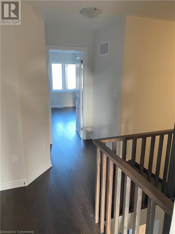 48 Prudhoe Terrace, Barrie, Ontario  L9J 0W2 - Photo 15 - 40687721