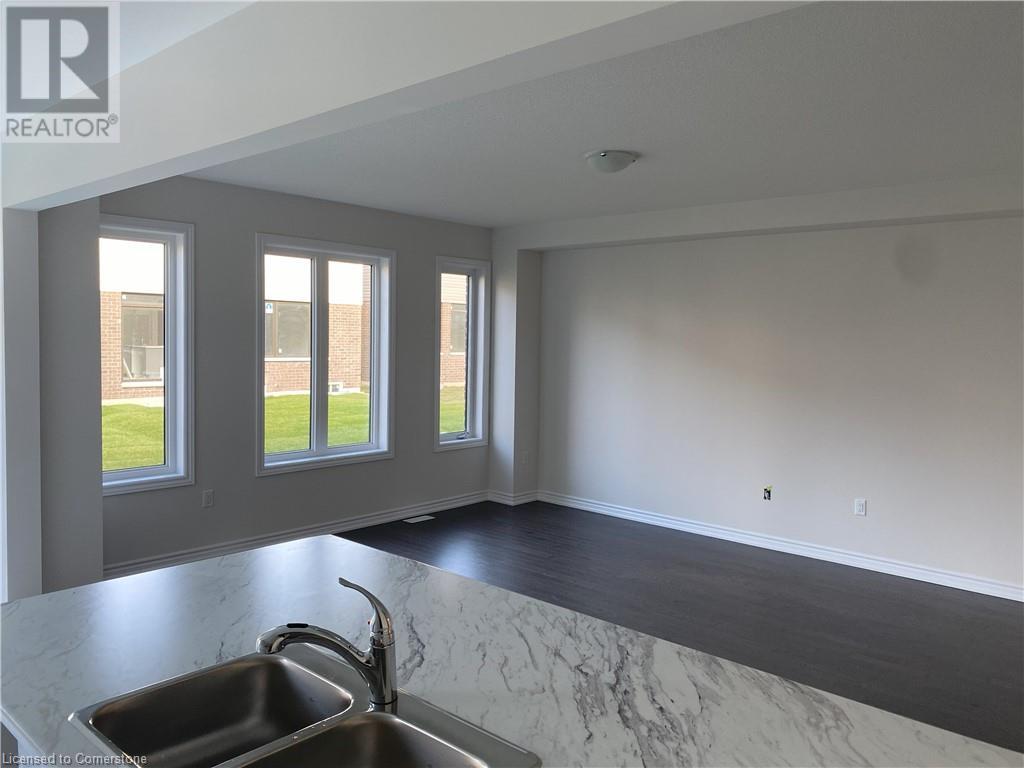 48 Prudhoe Terrace, Barrie, Ontario  L9J 0W2 - Photo 8 - 40687721