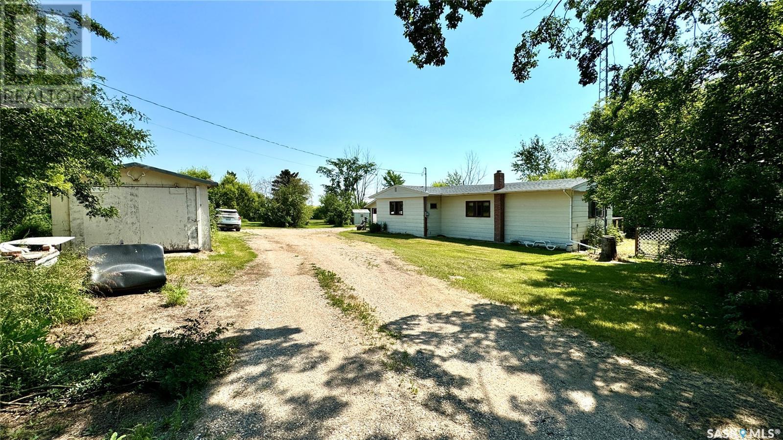 120 3rd Street, Bladworth, Saskatchewan  S0G 0L0 - Photo 4 - SK992259