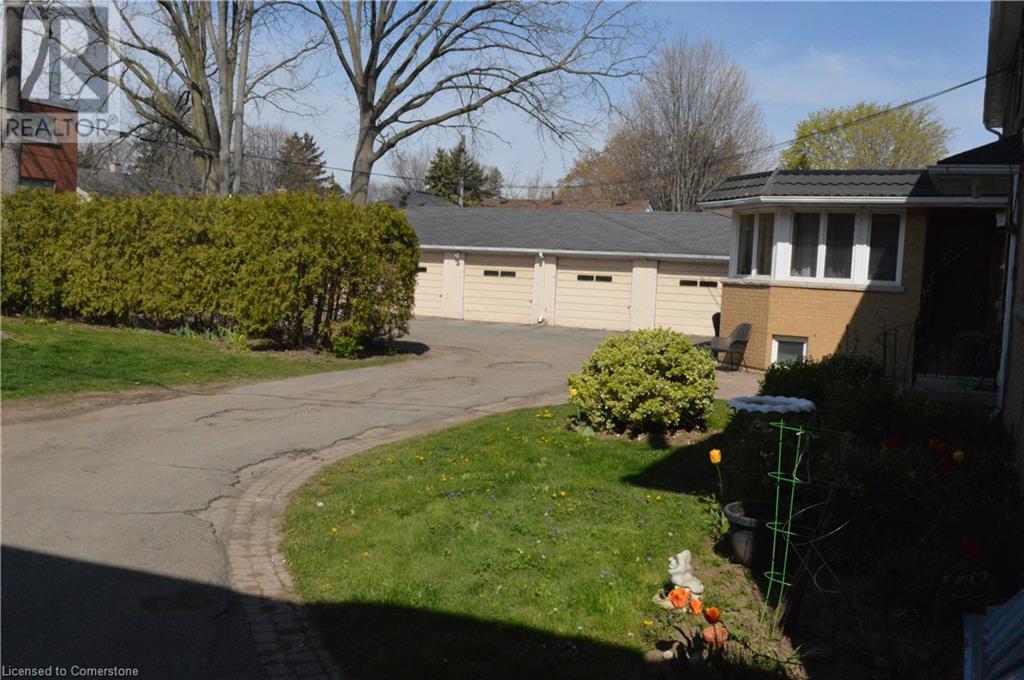 2211 New Street Unit# 1, Burlington, Ontario  L7R 1H9 - Photo 18 - 40687651