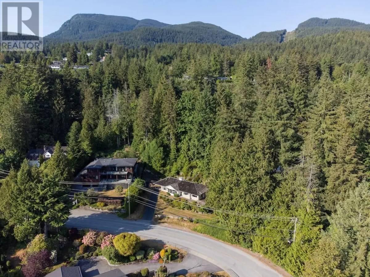 47x0 Caulfield Drive, West Vancouver, British Columbia  V7W 1G5 - Photo 19 - R2952531