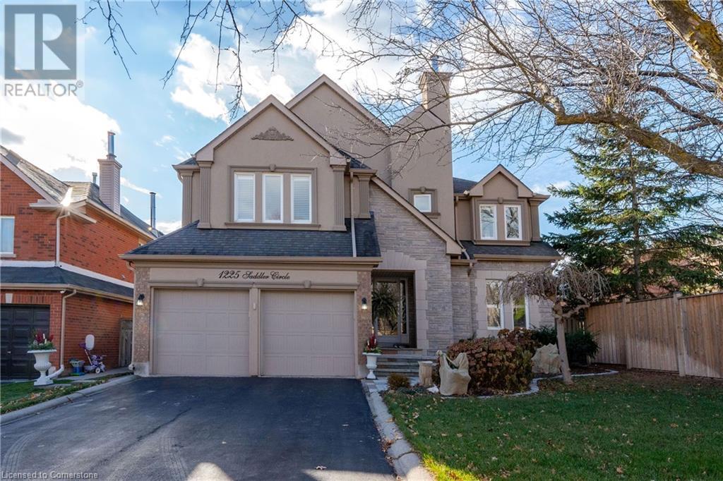 1225 SADDLER Circle, Oakville, Ontario