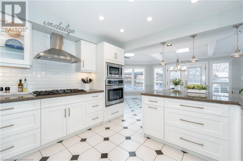 1225 Saddler Circle, Oakville, Ontario  L6M 2X5 - Photo 16 - 40683846