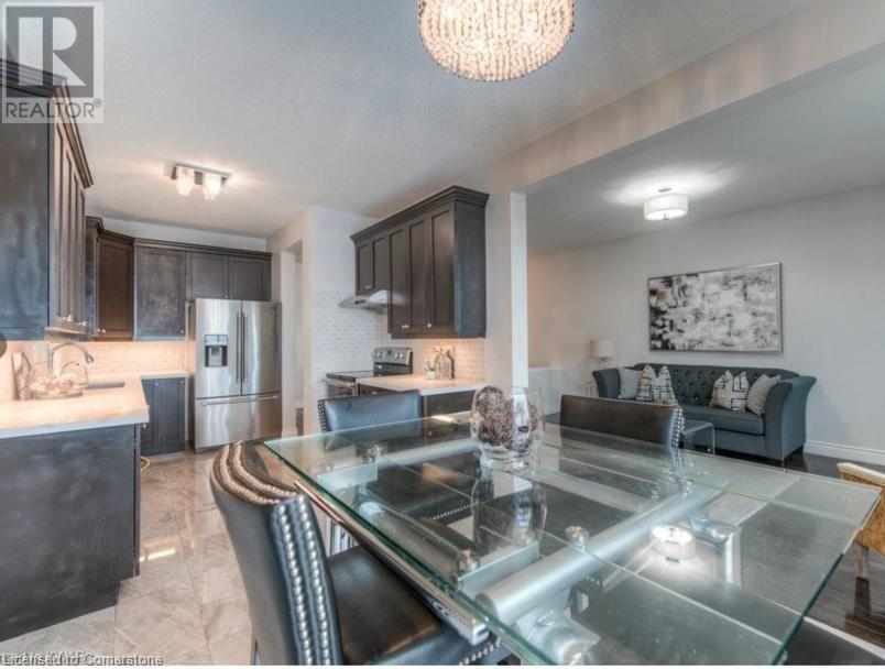 76 Isabella Street, Kitchener, Ontario  N2E 4J7 - Photo 2 - 40687746