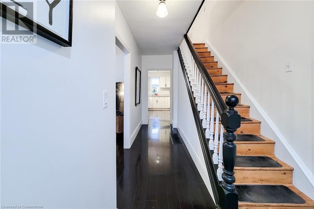 45 Robins Avenue, Hamilton, Ontario  L8H 4N1 - Photo 6 - 40686820