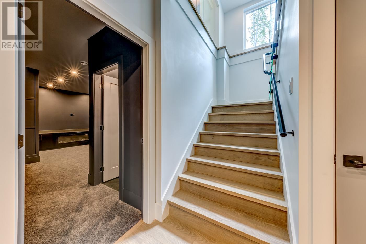 9113 Riverside Drive, Whistler, British Columbia V8E 1M1 - Photo 32 - R2952538