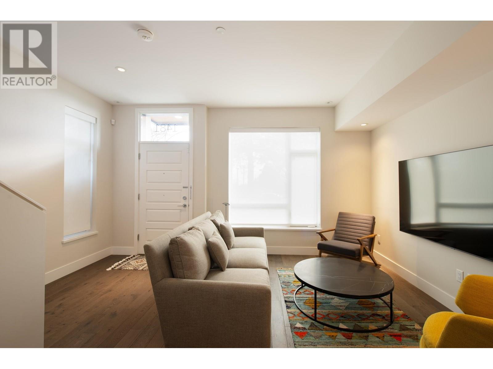 1481 W 59th Avenue, Vancouver, British Columbia  V6P 0G1 - Photo 2 - R2952536